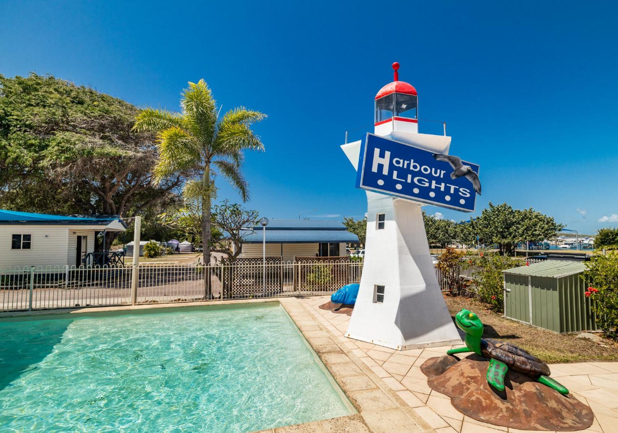 Hotel Harbour Lights Tourist Park Bowen Esterno foto